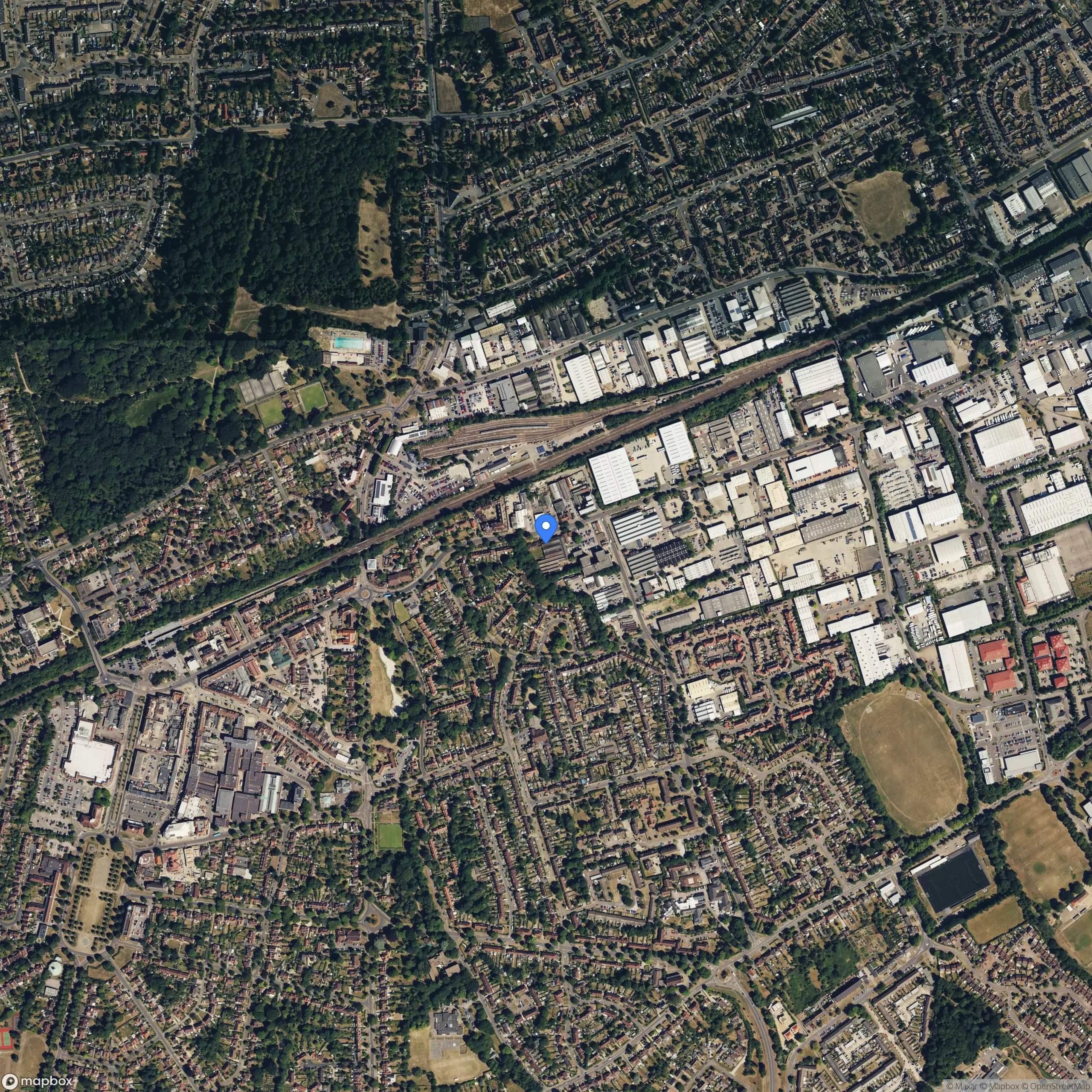 51°58'54.1"N 0°13'09.7"W
