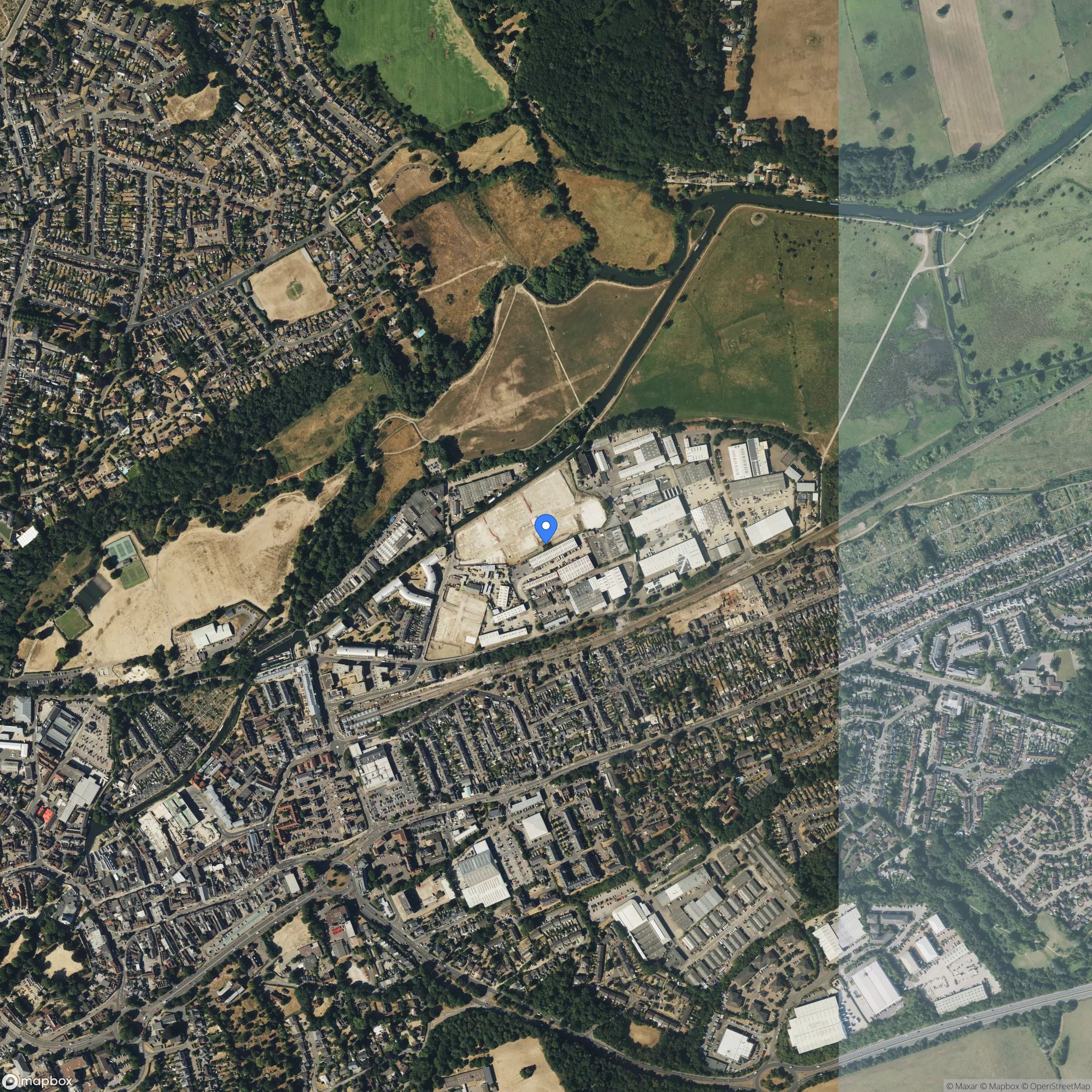 51°48'07.0"N 0°04'04.0"W