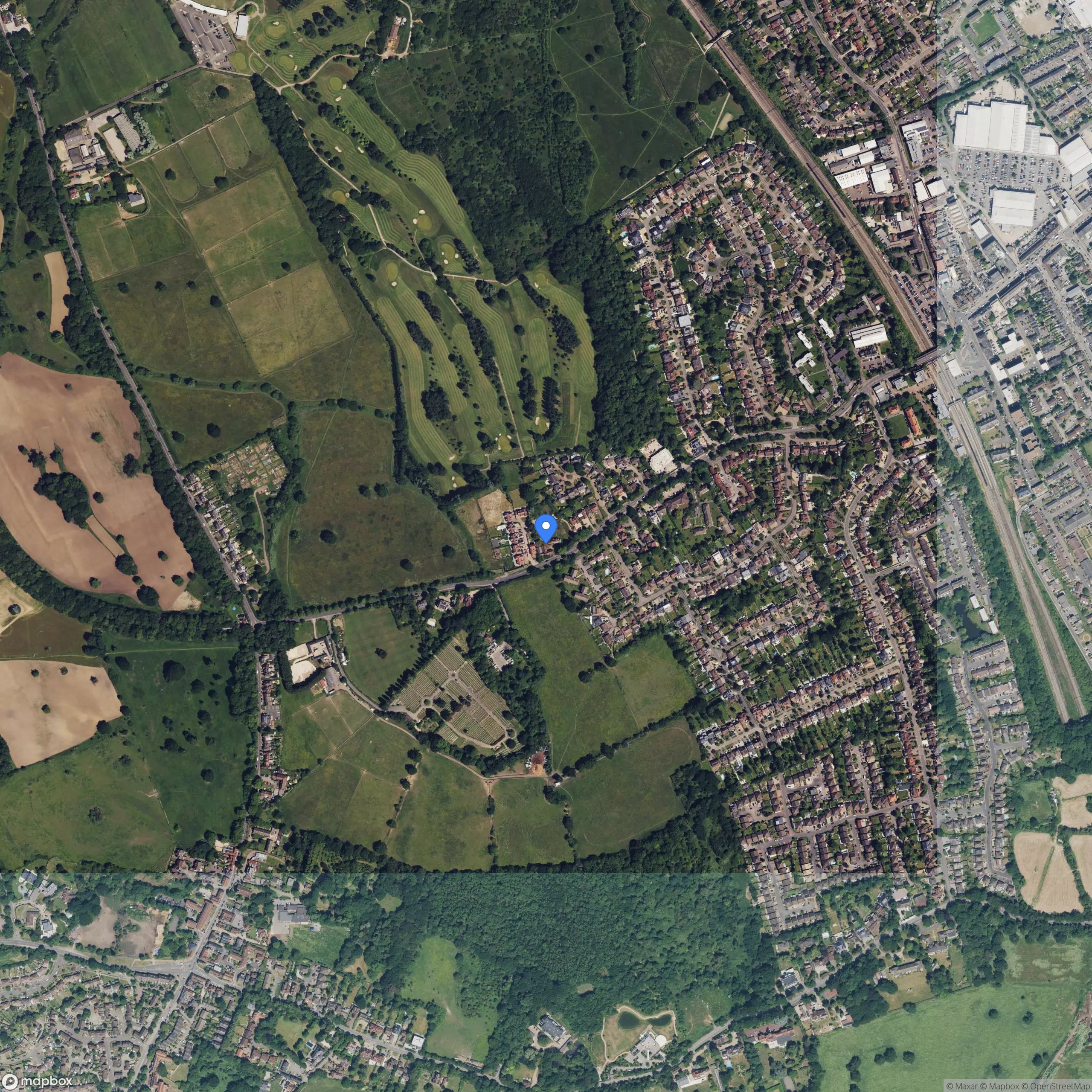 51°39'01.4"N 0°17'23.9"W