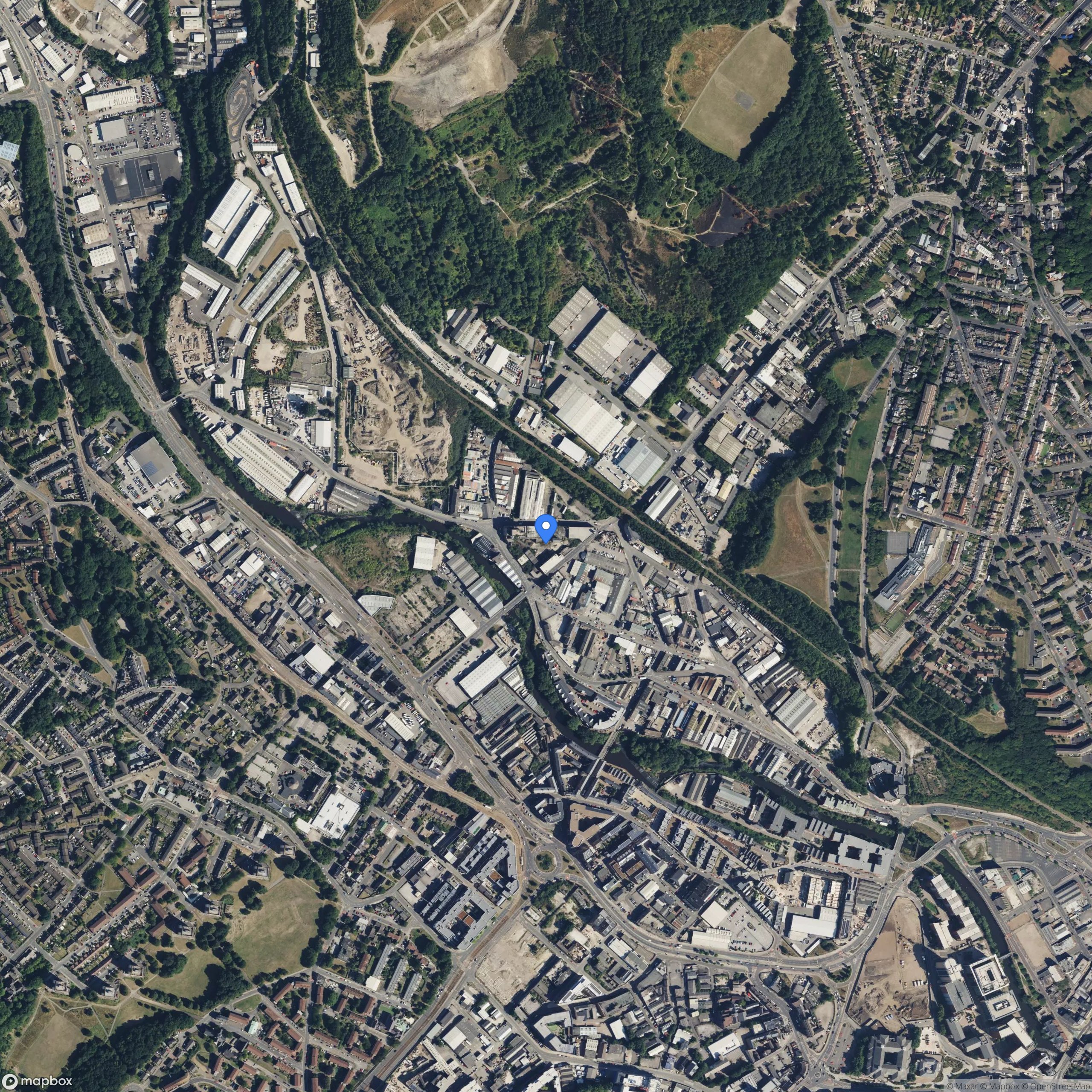 53°23'36.3"N 1…