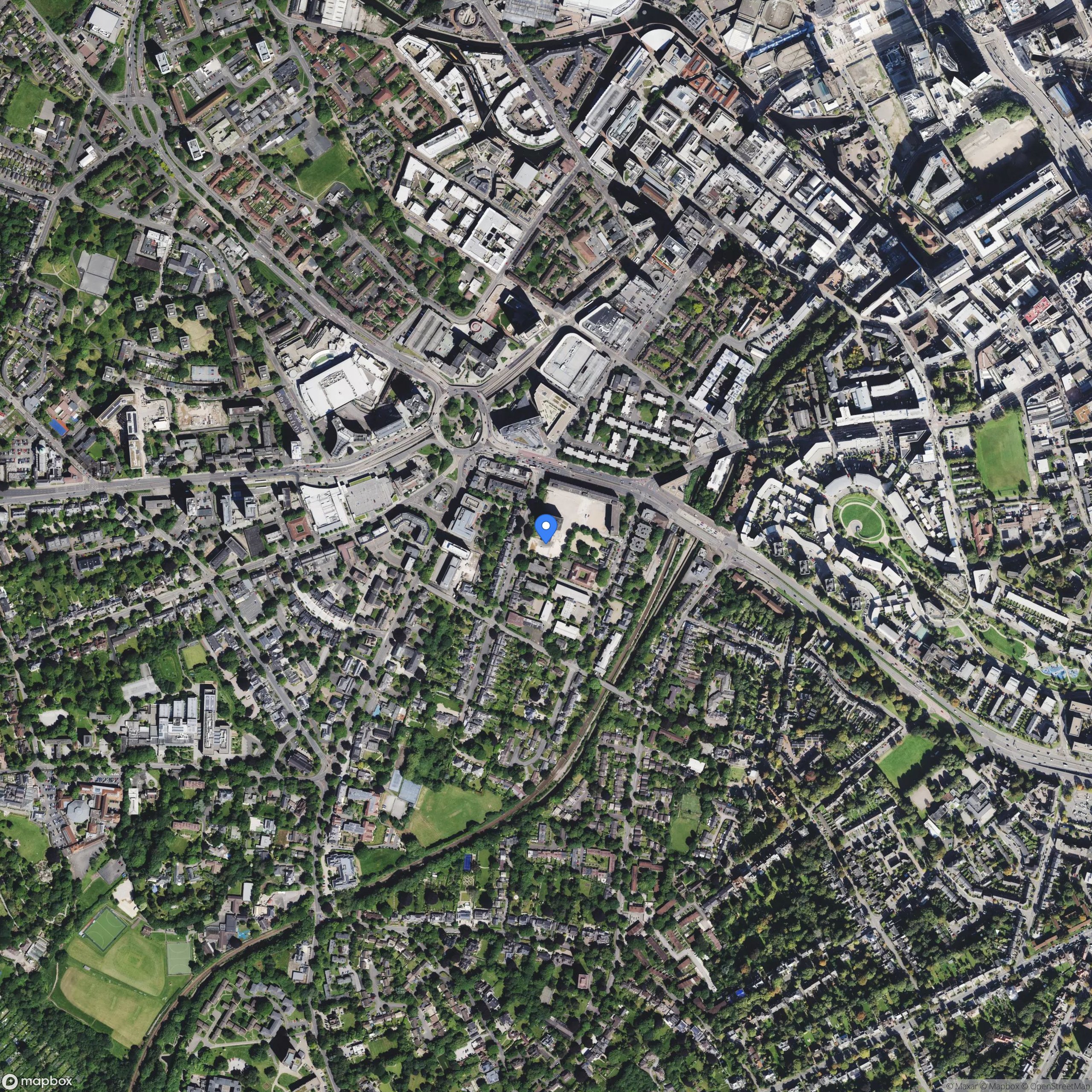 52°28'15.8"N 1…