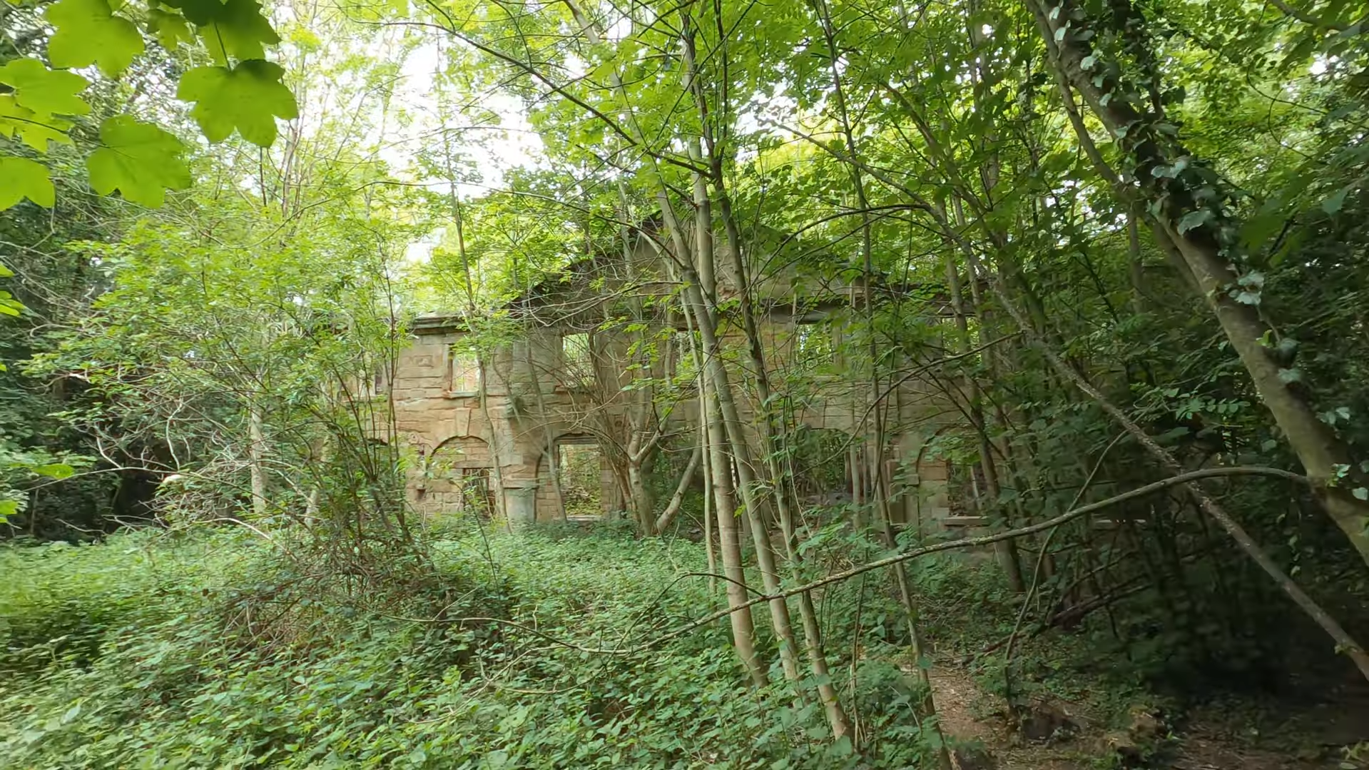 abandoned ruins
