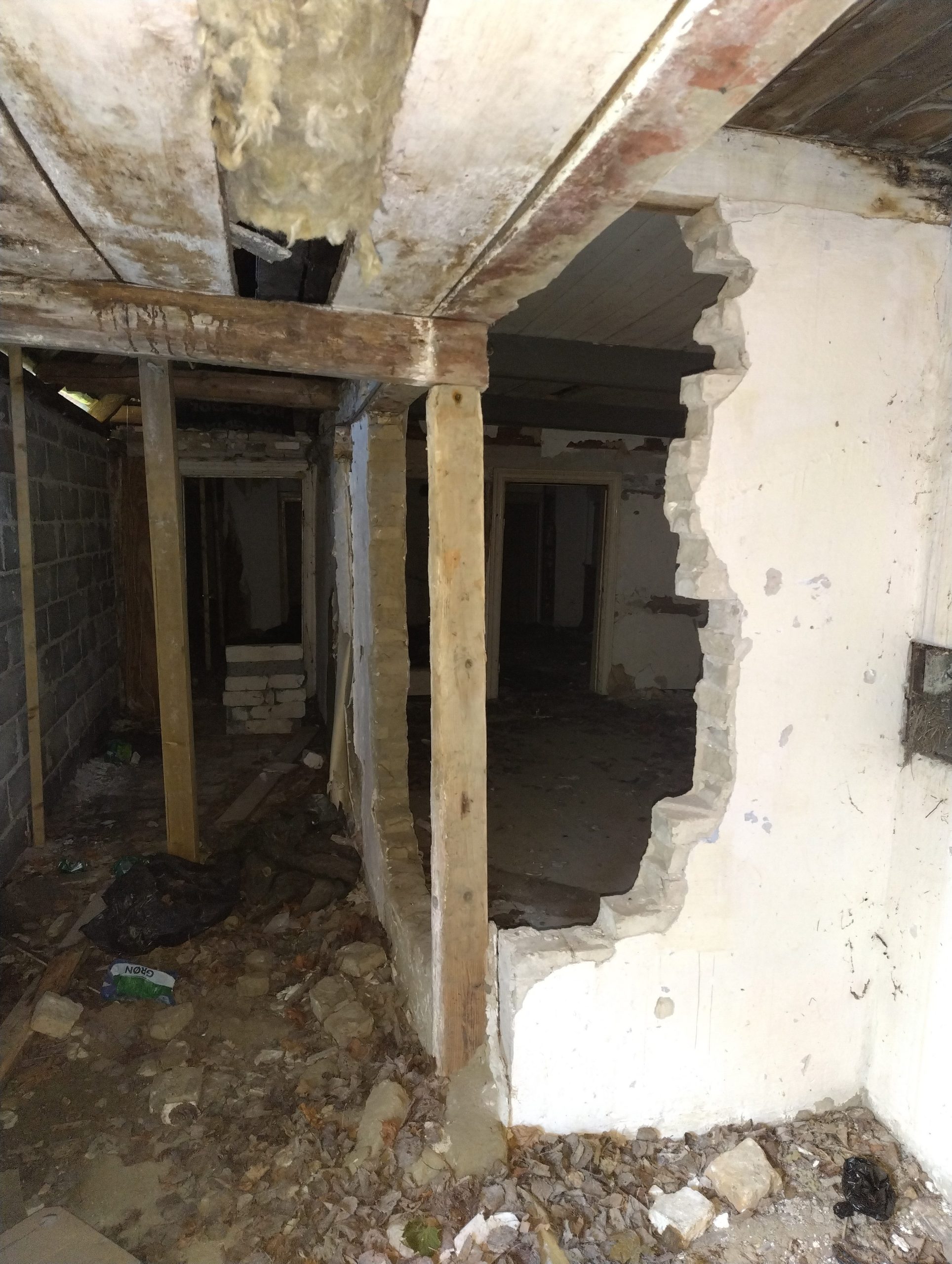 Abandoned Farm House?