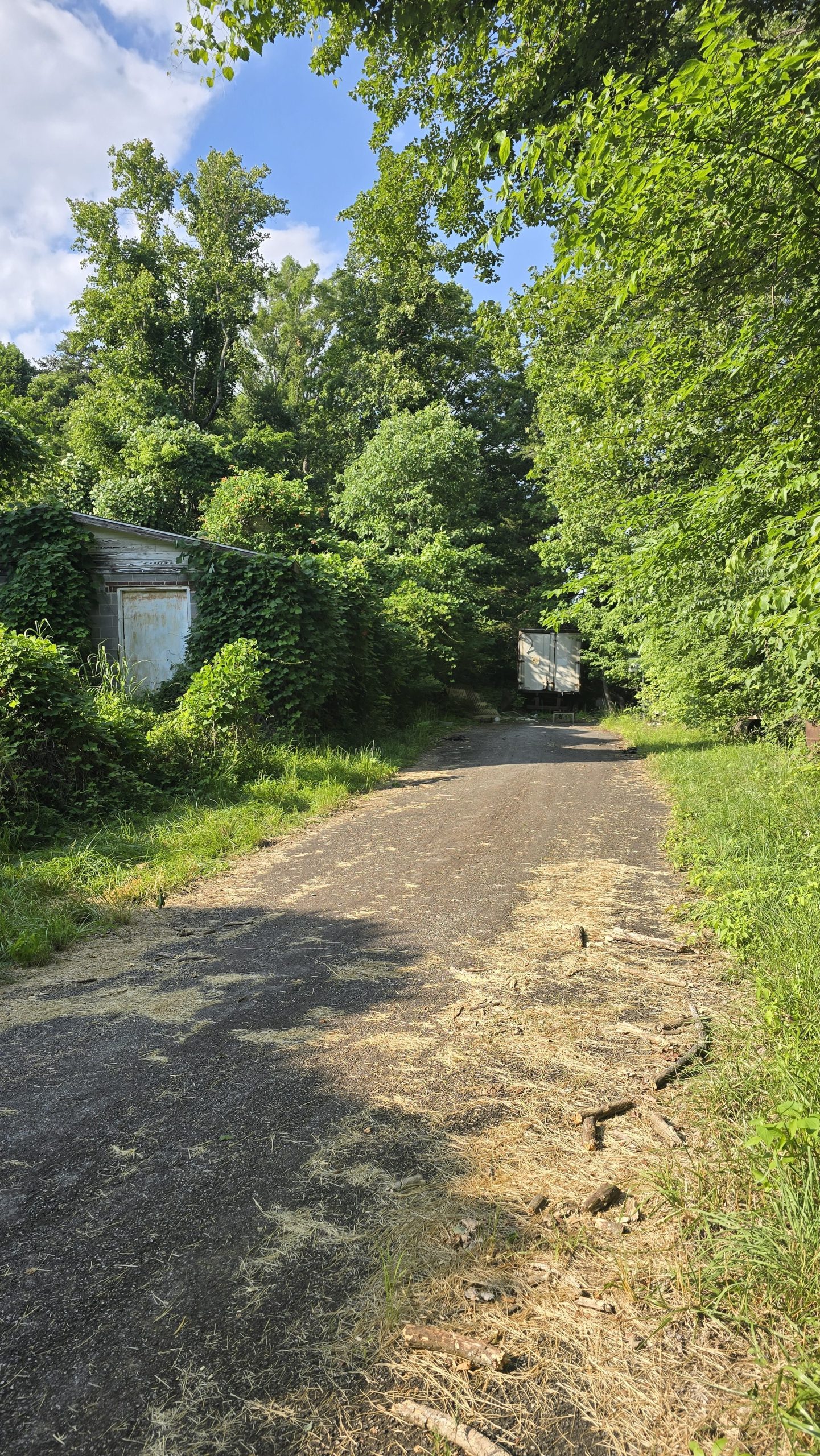 Abandoned general store and 2nd story apartment