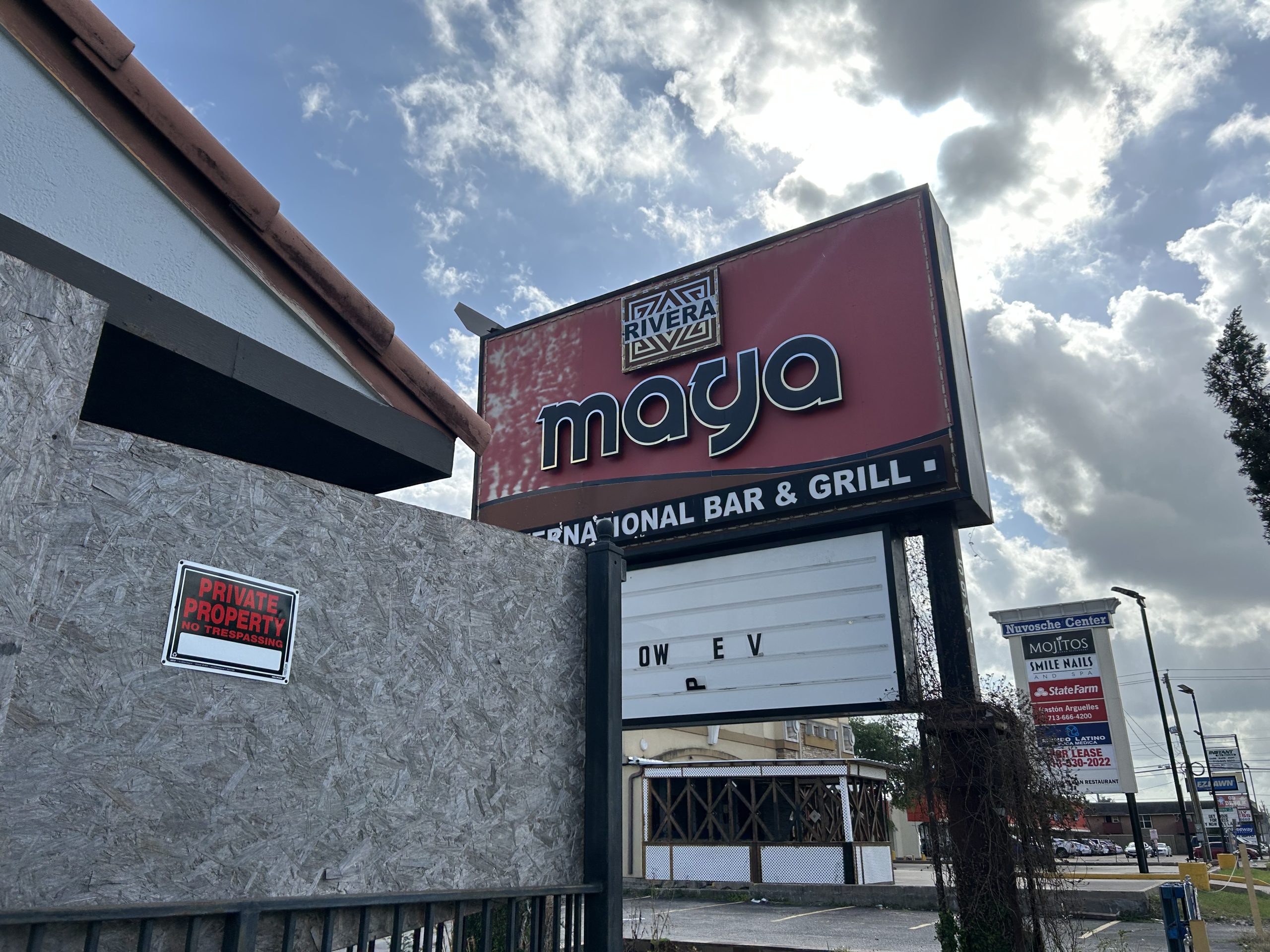 Maya Bar