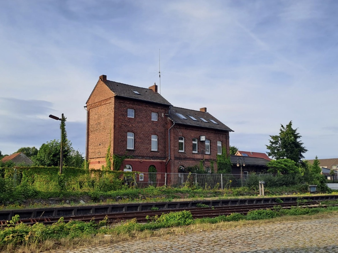 Bahnhof