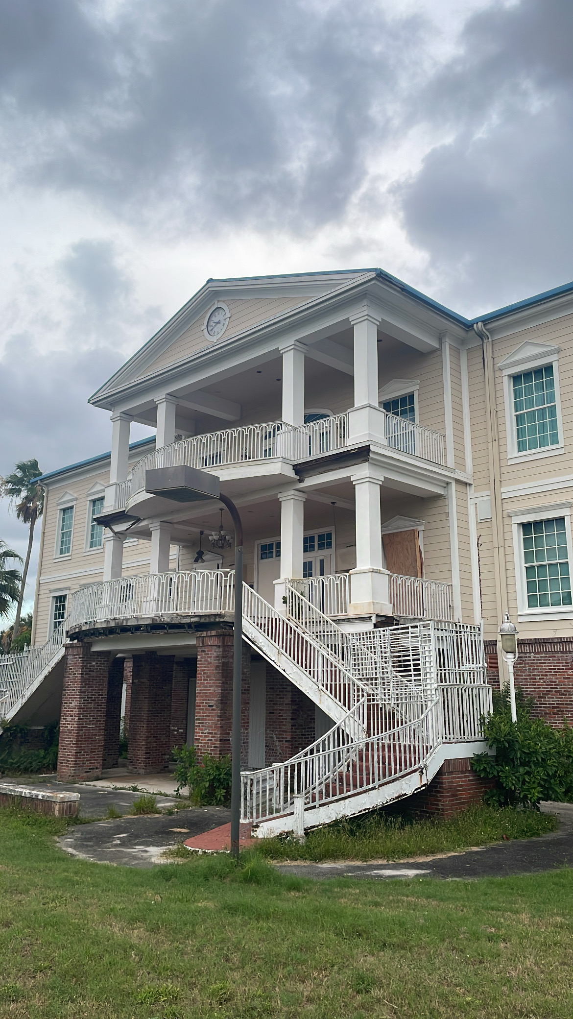 Carolina golf clubhouse