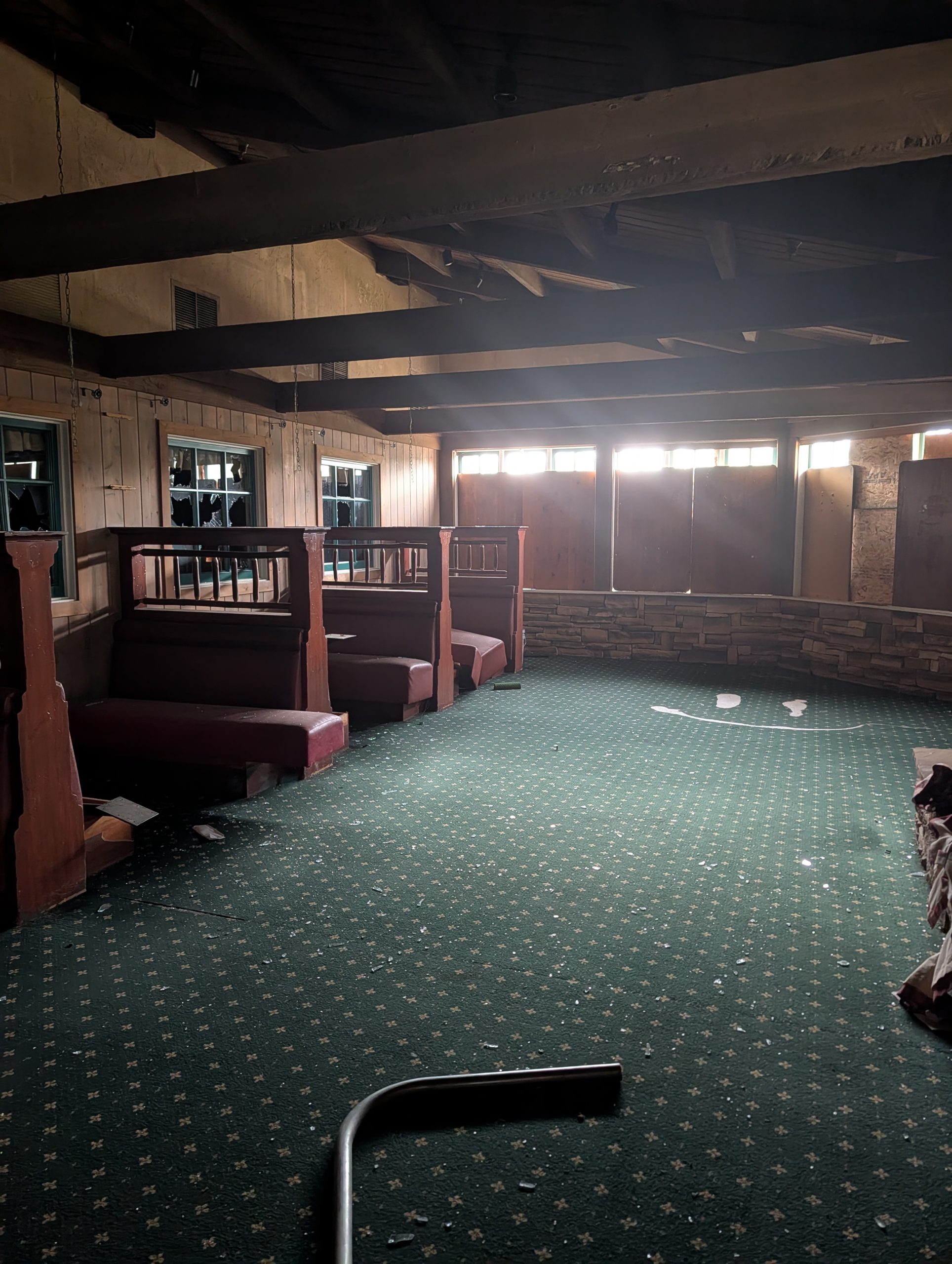 Abandoned cafe/restaurant